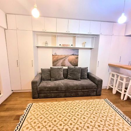فندق Diana'S Place Downtown بوخارست المظهر الخارجي الصورة